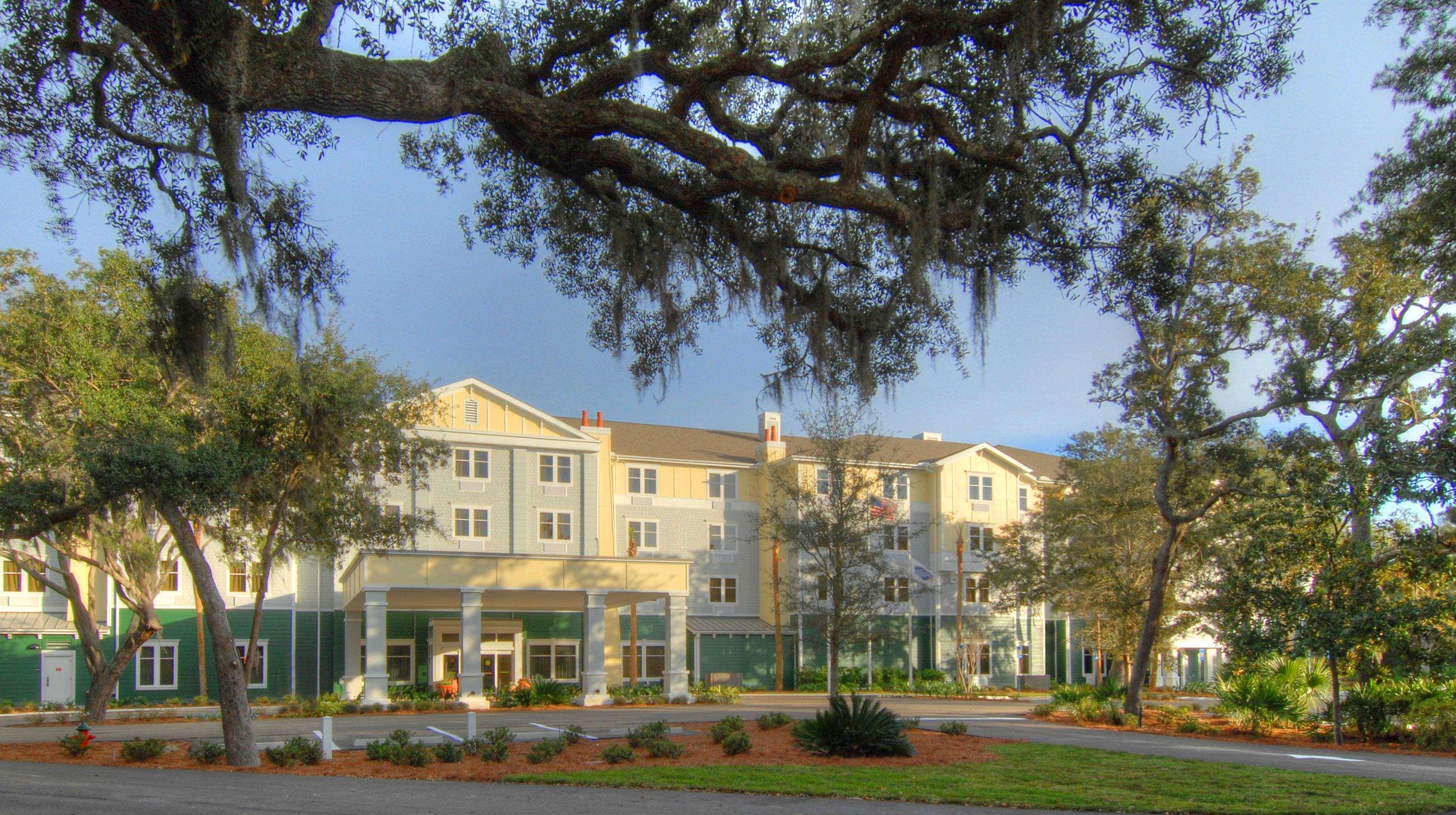 Hampton Inn & Suites Jekyll Island Exterior photo