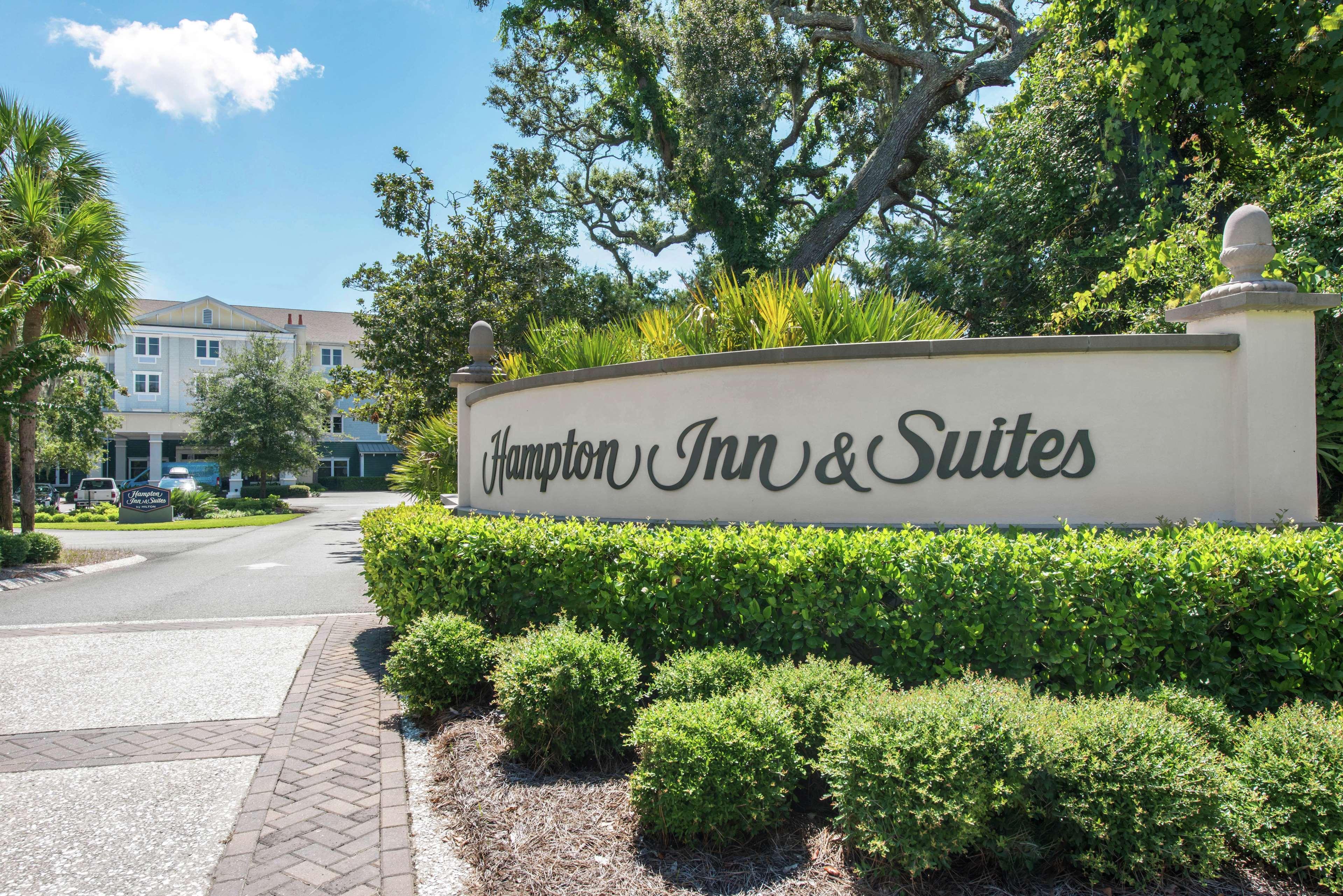 Hampton Inn & Suites Jekyll Island Exterior photo