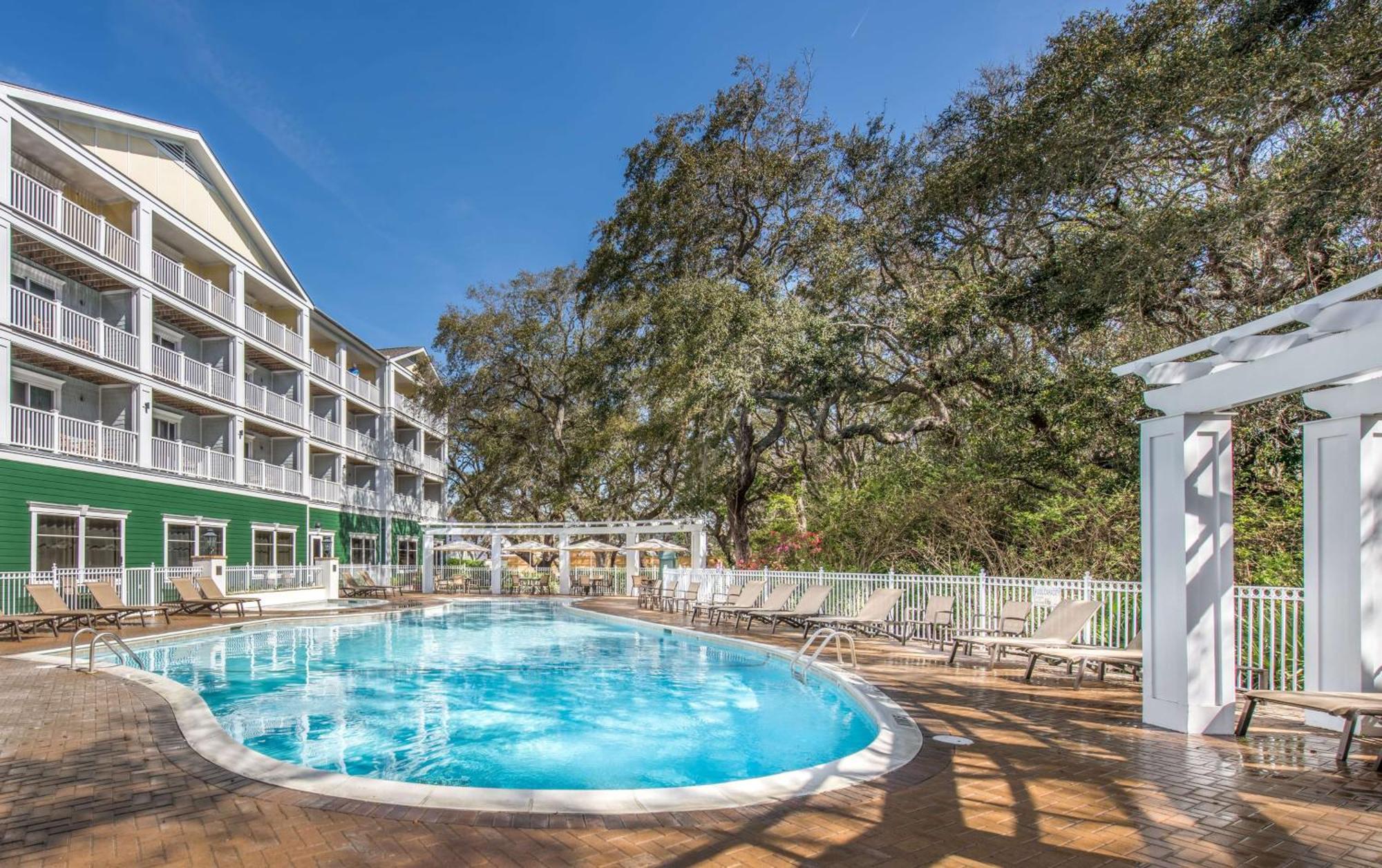 Hampton Inn & Suites Jekyll Island Exterior photo